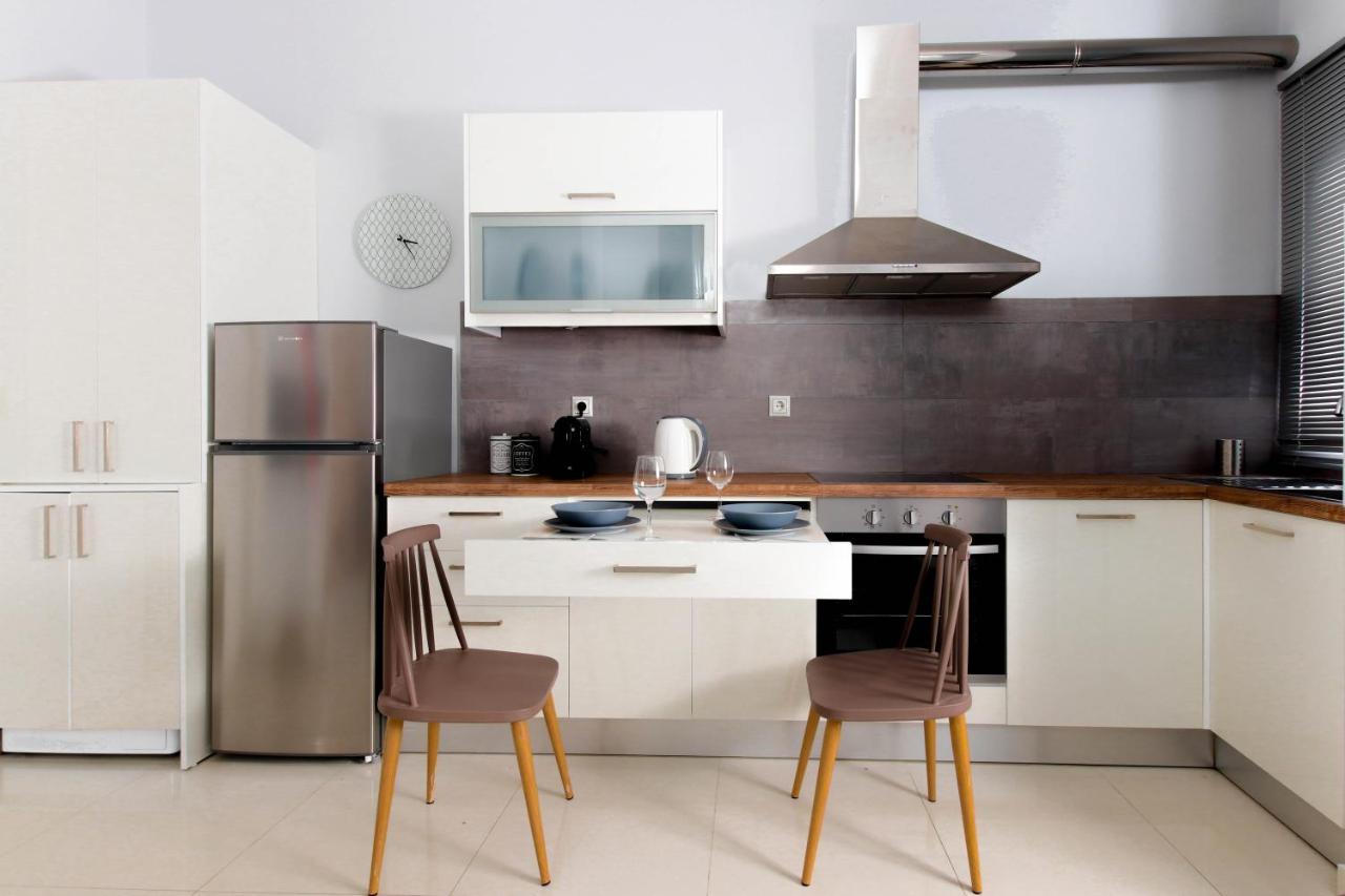 Twin Lofts Ταξιαρχών, A Kalamatastay Property Exterior photo